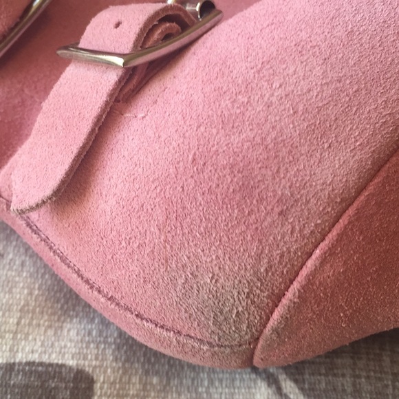 Pink - Picture 2 of 3